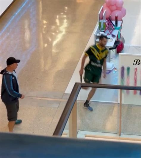 Shock details of Westfield Bondi Junction stabbing attack 